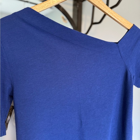 NWT Banana Republic Royal Blue Asymmetrical Lightweight Sweater - Picture 3 of 10